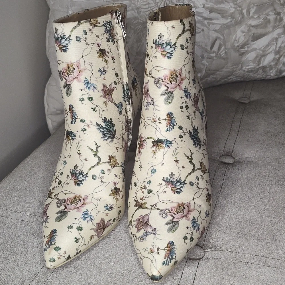 Antonio Melani Floral Print Booties - Picture 5 of 10